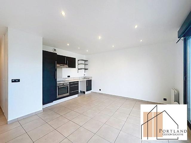 2 PIECES AVEC BALCON BRY SUR MARNE