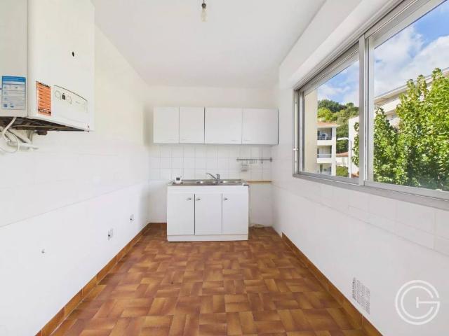 2 PIECES AVEC PARKING 2 VALLON DES VAUX CAGNES SUR MER