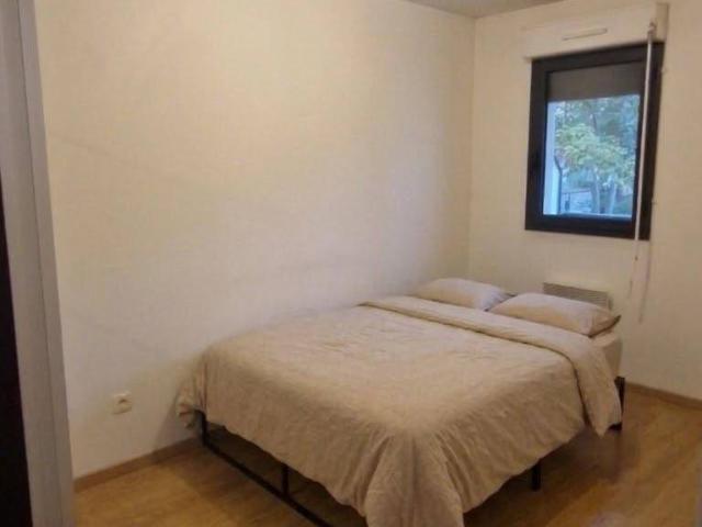 2 pièces balcon