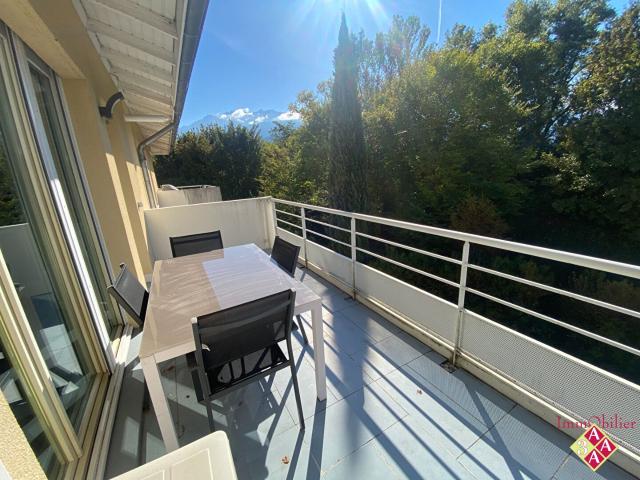 2 Pièces dernier étage avec grande terrasse 49m² Saint Nazaire les Eymes