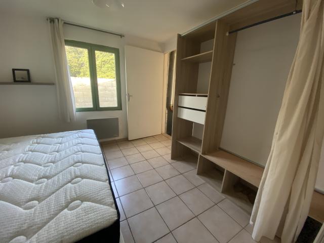 2 Pièces Mazet meublé de 30m2 avec climatisation Nîmes