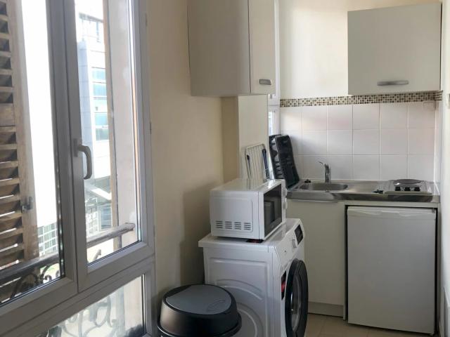 2 PIECES Meublé 28.66m²