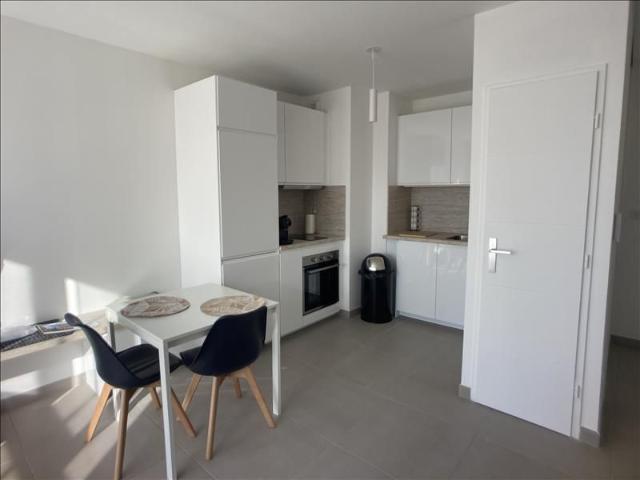 2 pièces Meublé 41,7 m² 5ème étage Colocation non autorisée