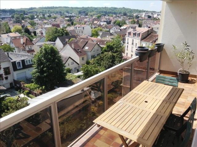 2 pièces Meublé 45 m² 4ème étage Colocation non autorisée