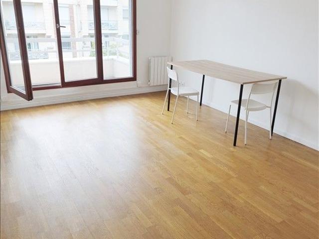 2 pièces Meublé 47,8 m² 4ème étage Colocation non autorisée