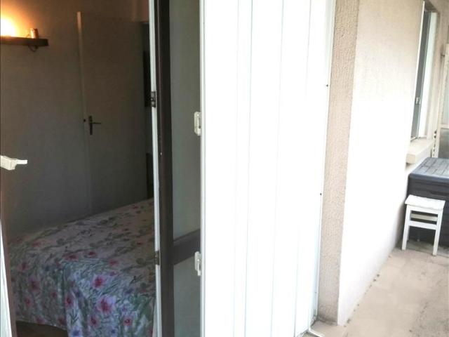 2 pièces Meublé 48,61 m² 1er étage Colocation non autorisée