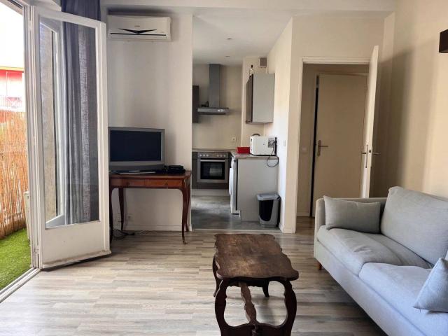 2 PIECES MEUBLE