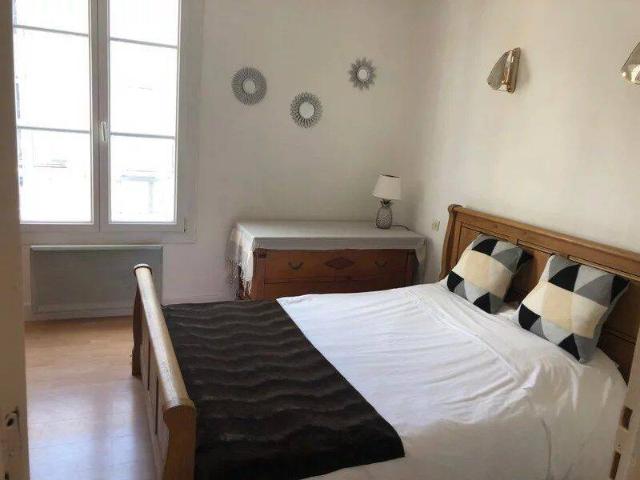 2 pièces meublé de 34,53 m² Rue Albert 1er Saint Cloud 92