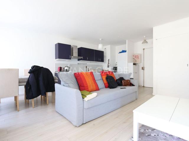 2 pièces meublé Rue des Pavillons 92800 Puteaux