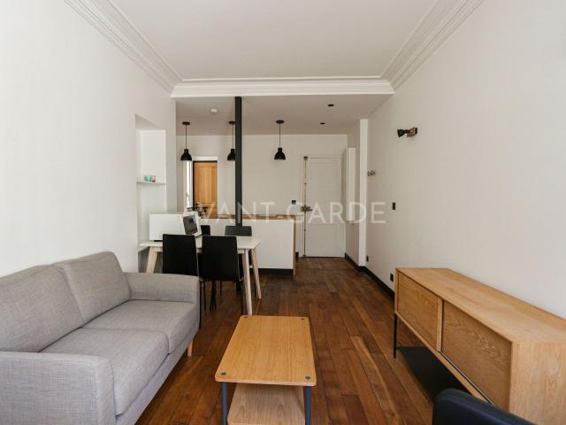 2 pièces meublé Rue Leroux 75007 Paris