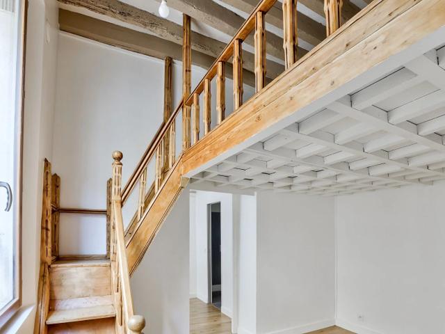 2 pieces + mezzanines