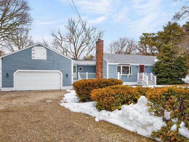 2 Pine Ridge End, North Truro, US, MA
