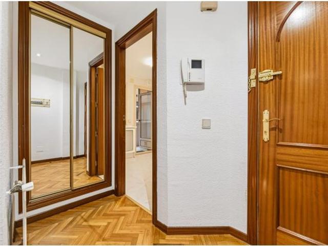 2ª PLANTA EXTERIOR EN BUENAVISTA: TERRAZA CON VISTAS, GARAJE DOBLE Y UN AMPLÍSIMO TRASTERO
