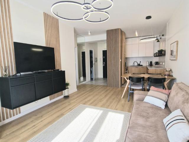 2 pok z balkonem, II piętro w Apartamentowcu, miejsce parkingowe w garażu podziemnym