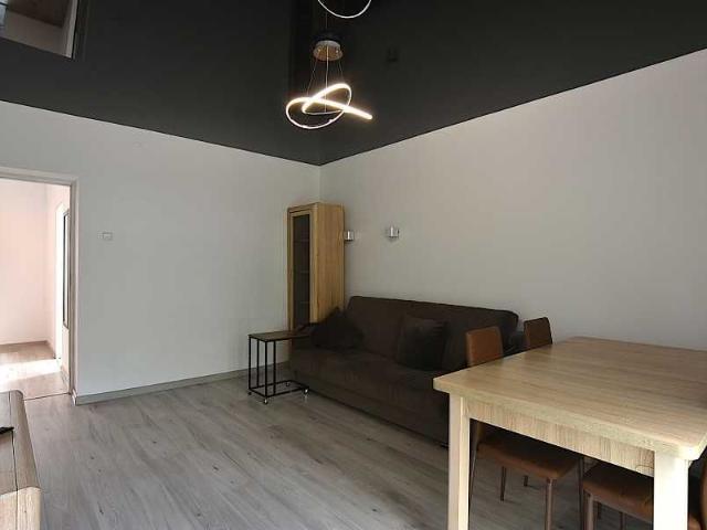 2 pokoje | 49 m² | Balkon | Po remoncie | Gotowe do zamieszkania