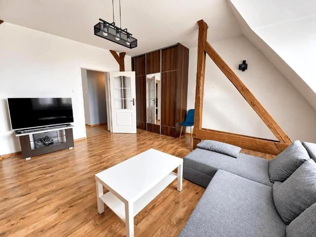 2 pokoje, 49m2, obok RynkuJeżyckiego Kościelna18 Poznań, Jeżyce
