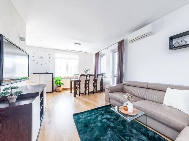 2 pokoje 56 m² Balkon Klimatyzacja Bemowo 55.4 m²