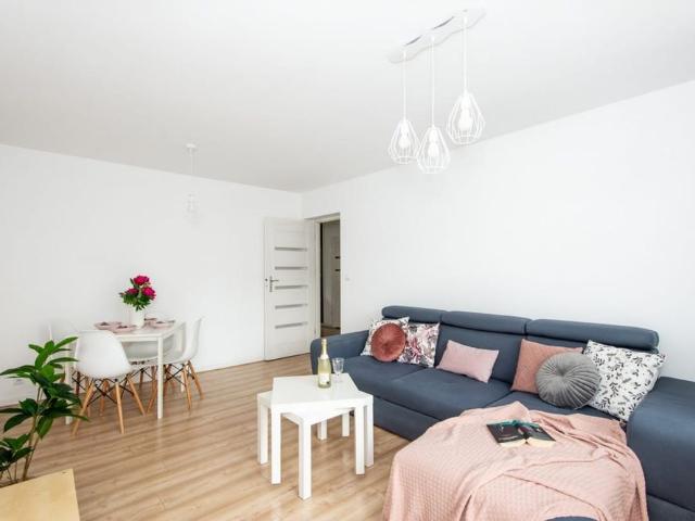 2 pokoje, większy metraż, niezależny układ 53.54 m²