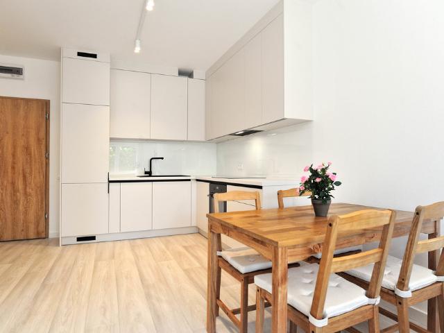 2 pokoje | balkon | parking | ul. Zawadzkiego