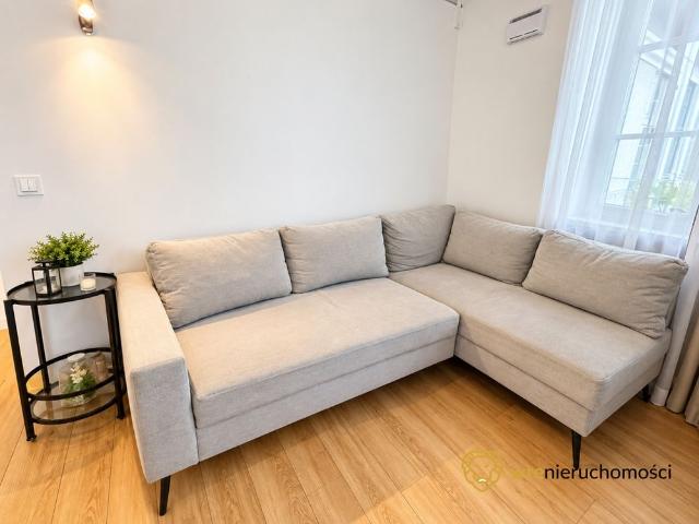 2 pokoje | Młodych Techników | Balkon | Winda