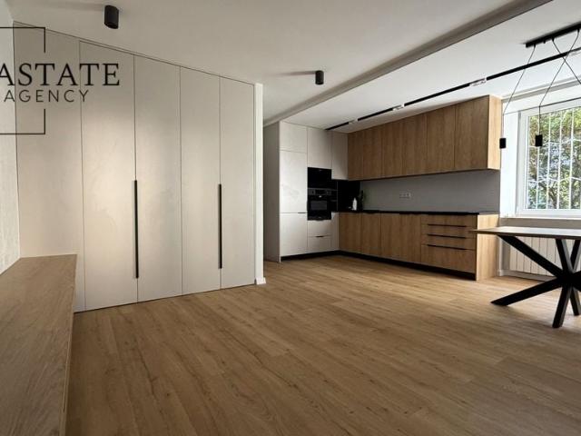Mieszkanie m2 z aneksem kuchennym 39 m² na wynajem Warszawa, Mokotów
