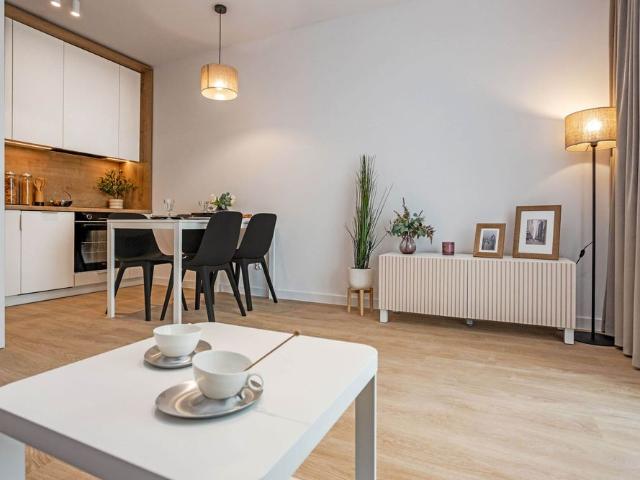 2 pokojowe mieszkanie 43m², Łobzów, Kraków