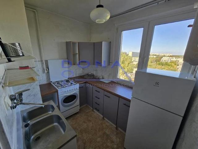 2 pokojowe mieszkanie do remontu 46,6 m² z balkonem na 9. piętrze