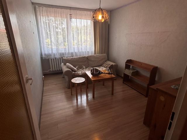 2 pokojowe mieszkanie w Jelcz Laskowicach, centrum polecam!