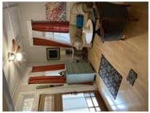 2 Private Efficiency Rooms With En Suites