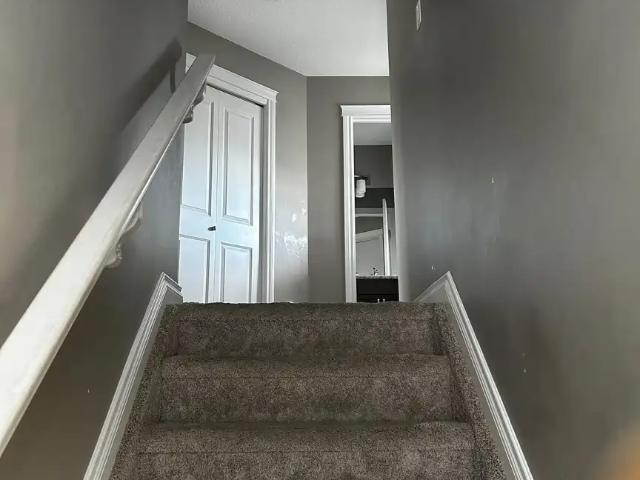 2 Private rooms furnished