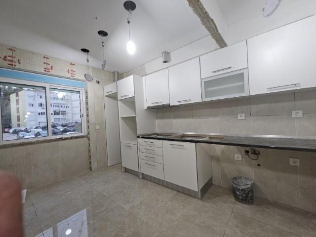2 quarto, Almada Almada 104989805