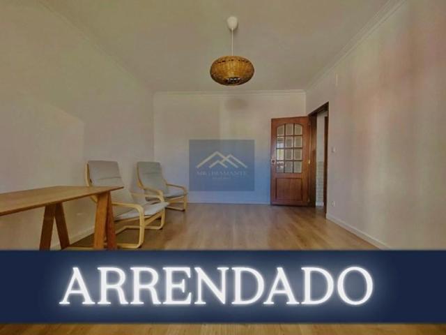 2 quarto, Almada Almada LS104989981