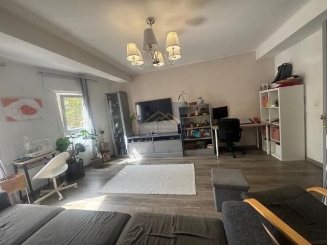 2 quarto, Almada Almada 105171664
