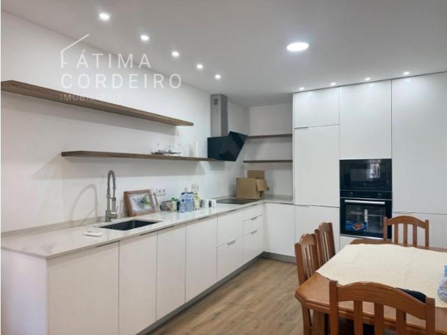 2 quarto, Almada Almada 105586055