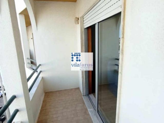 2 quarto, Faro Faro 8000 105100414