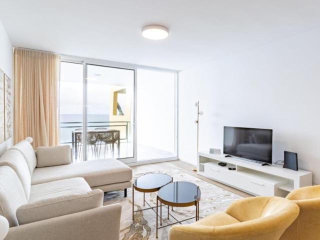 2 quarto, Funchal Funchal 99385800