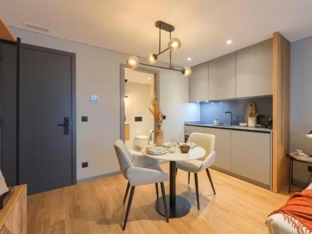 2 quarto, Porto Porto 4100 049 LS97353960