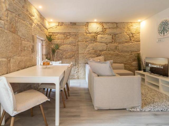 2 quarto, Porto Porto 4250 030 105250633