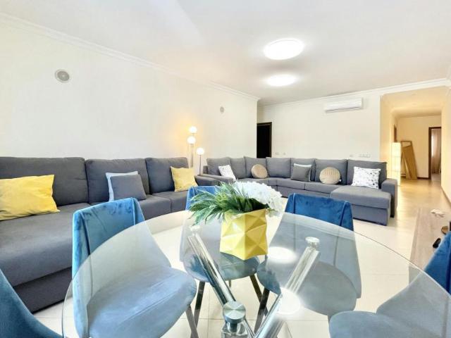 2 quarto, Quarteira Quarteira 8125 224 105879253