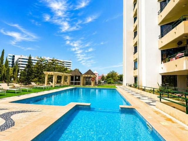 2 quarto, Quarteira Quarteira 8125 406 105879255