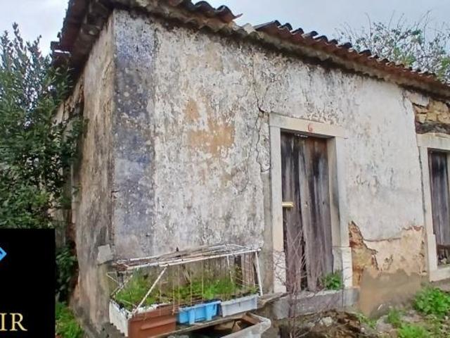 2 quarto, Santarém Torres Novas 2350 98957006