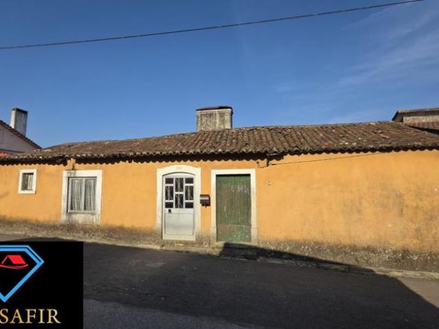 2 quarto, Santarém Ferreira do Zêzere 2240 102658371