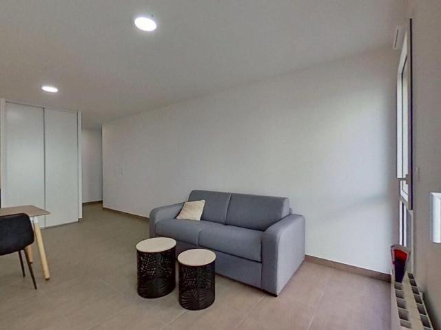 2 rue Notre Dame Lyon 69006 3e étage T1 Meublé 695 €CC