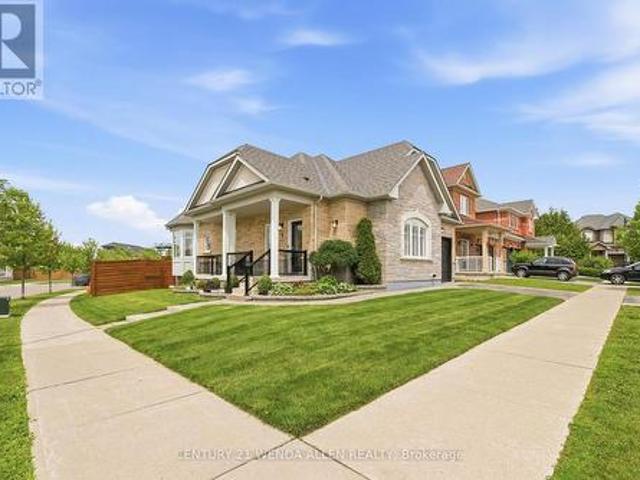 2 Rushlands Crescent, Whitby, ON, L1R 0M7 house for sale | Listing ID E13665 | Royal LePage