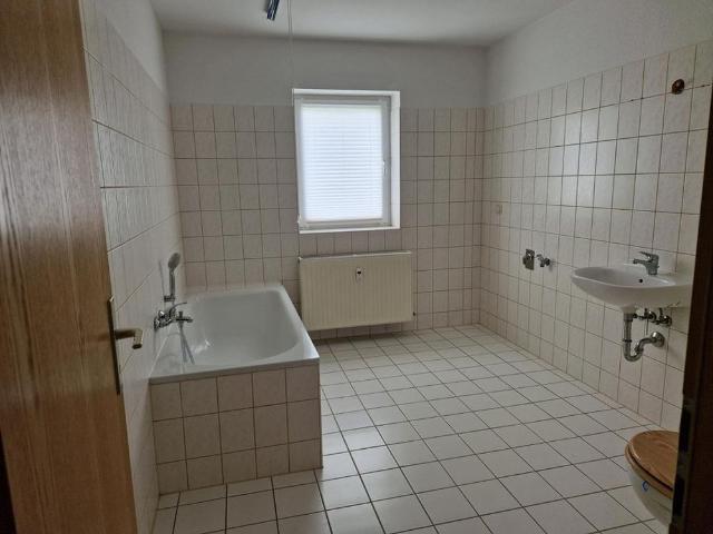 2 RW im DG in ruhiger Anliegerstr. in Gera Untermhaus zu vermieten