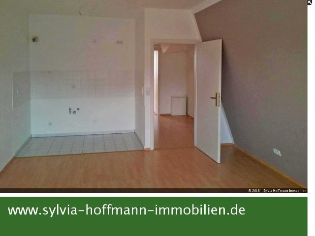 2 RWE im DG * 2. OG * Dusche * offene Wohnküche * PKW Stellplatz möglich