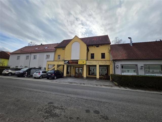2 Raumwohnung mit Balkon