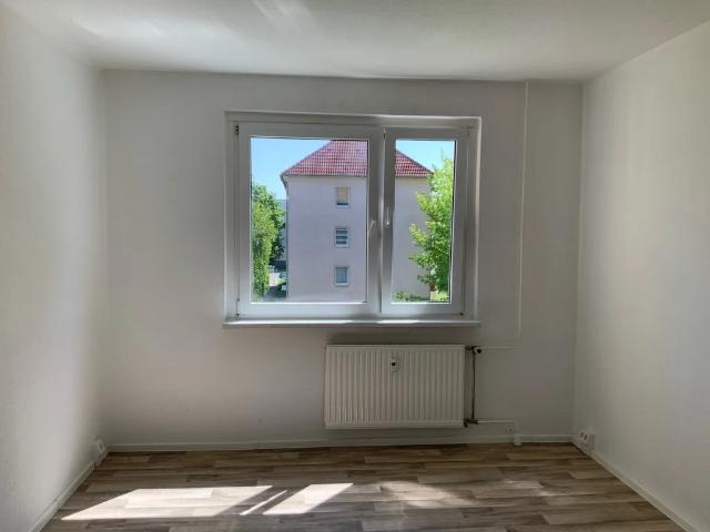 2 Raumwohnung mit Balkon in Anger Crottendorf
