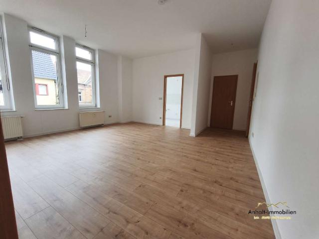 2 Raumwohnung im Erdgeschoss, zentral und doch ruhig gelegen