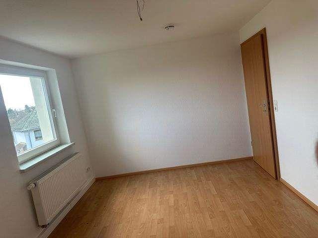 2 Raum,großes Wohnzimmer mit schöner Aussicht